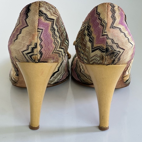 MISSONI Multicolored Chevron Pattern Pumps Shoes - Picture 9 of 16